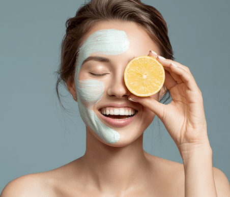 Θρεπτική μάσκα για την αναπλήρωση των θρεπτικών συστατικών και την αναζωογόνηση του δέρματος του προσώπου